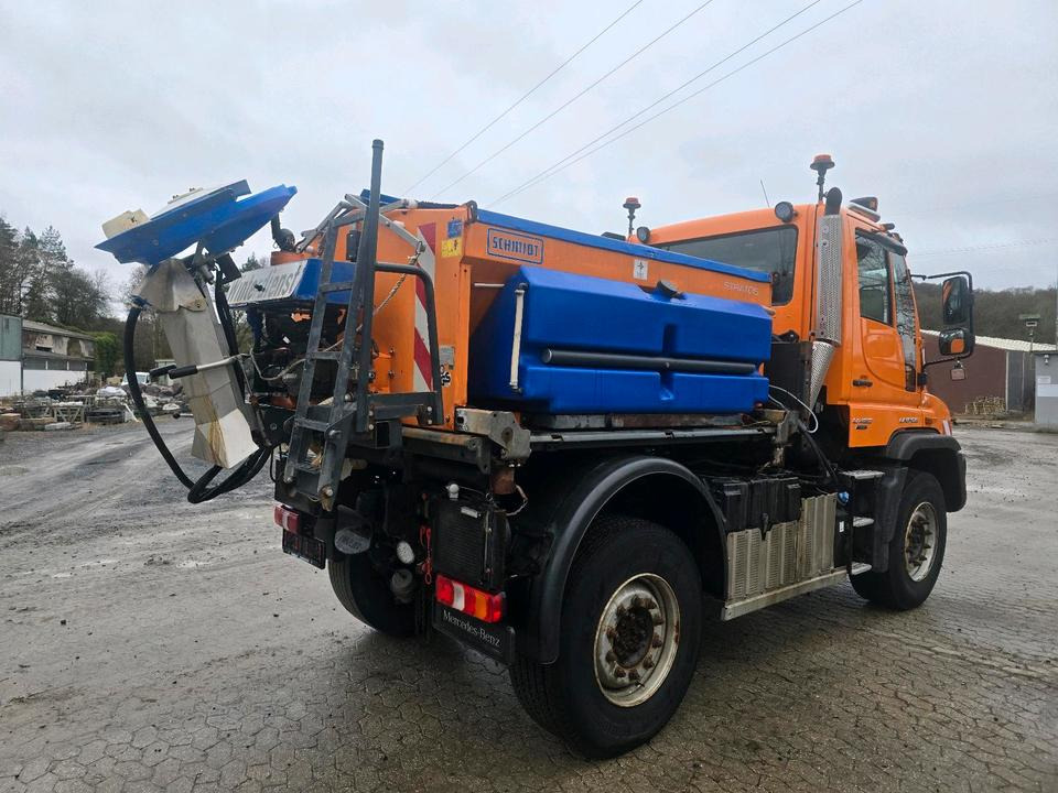 Unimog U 430 EAS Easy-Drive Variopilot U527 535 430 427 423 Mercedes-Benz 405 UGE UGN Hydrostat - Vozilo za čišćenje snijega: slika Unimog U 430 EAS Easy-Drive Variopilot U527 535 430 427 423 Mercedes-Benz 405 UGE UGN Hydrostat - Vozilo za čišćenje snijega Unimog U 430 EAS Easy-Drive Variopilot U527 535 430 427 423 Mercedes-Benz 405 UGE UGN Hydrostat - Vozilo za čišćenje snijega: slika Unimog U 430 EAS Easy-Drive Variopilot U527 535 430 427 423 Mercedes-Benz 405 UGE UGN Hydrostat - Vozilo za čišćenje snijega