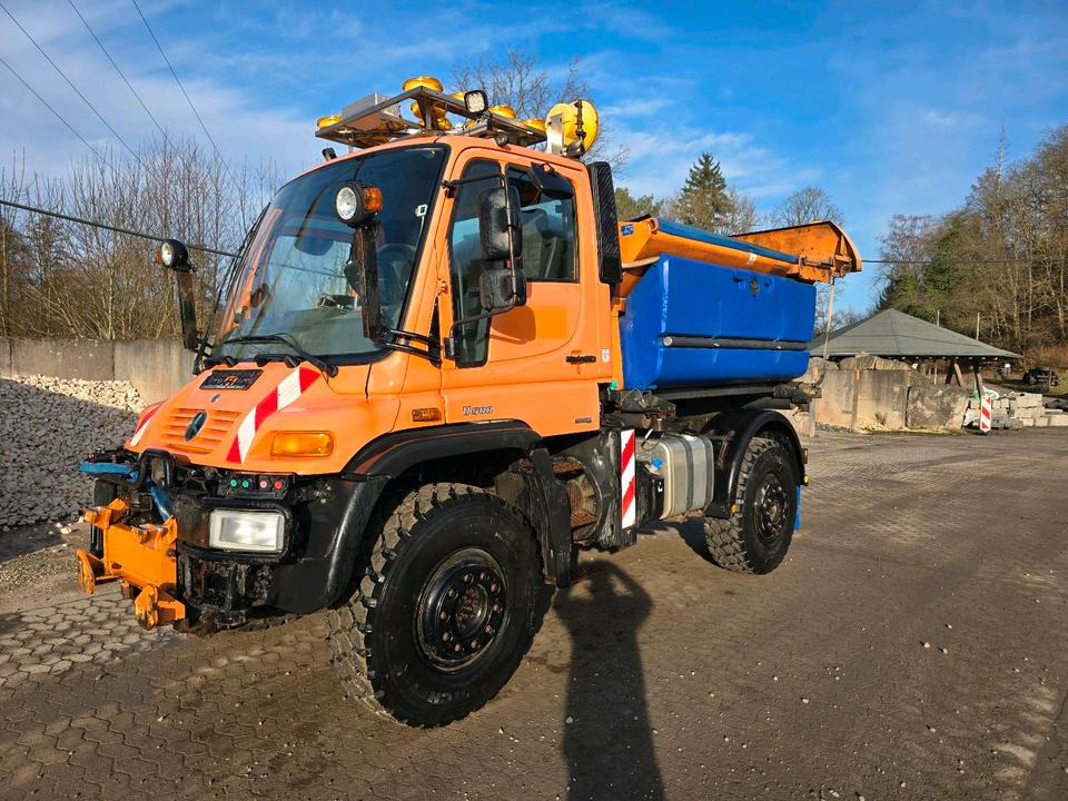 Unimog U500 2008 EasyDrive Variopilot Leistungshydraulik 405/10 405/12 NKS-Z-UGN-43K Bluetec 4 Mercedes-Benz UGE UGN Schmidt Stratos Salzstreuer - Vozilo za čišćenje snijega: slika Unimog U500 2008 EasyDrive Variopilot Leistungshydraulik 405/10 405/12 NKS-Z-UGN-43K Bluetec 4 Mercedes-Benz UGE UGN Schmidt Stratos Salzstreuer - Vozilo za čišćenje snijega Unimog U500 2008 EasyDrive Variopilot Leistungshydraulik 405/10 405/12 NKS-Z-UGN-43K Bluetec 4 Mercedes-Benz UGE UGN Schmidt Stratos Salzstreuer - Vozilo za čišćenje snijega: slika Unimog U500 2008 EasyDrive Variopilot Leistungshydraulik 405/10 405/12 NKS-Z-UGN-43K Bluetec 4 Mercedes-Benz UGE UGN Schmidt Stratos Salzstreuer - Vozilo za čišćenje snijega