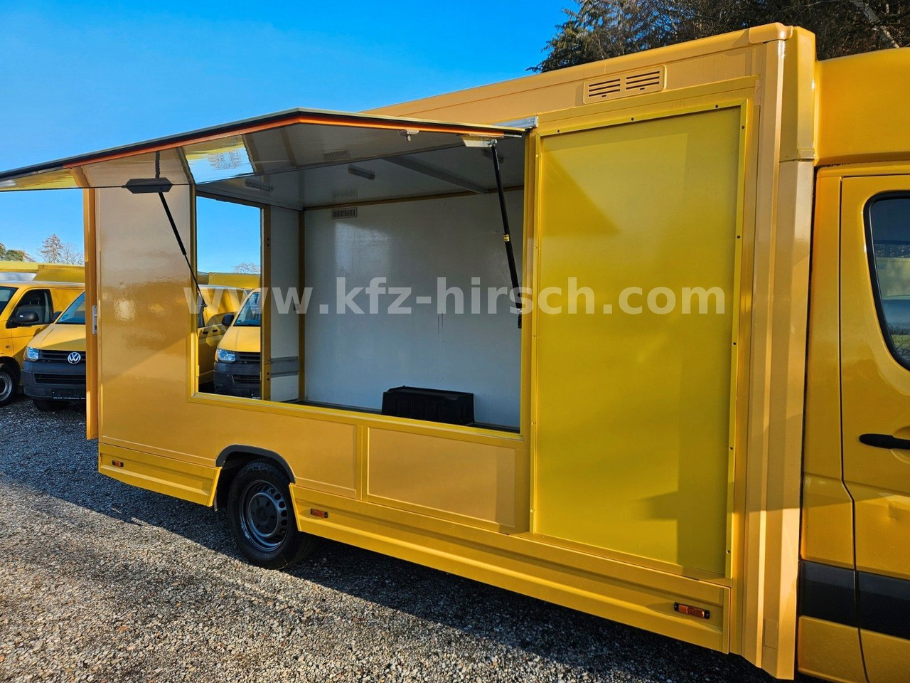 Kamion za prodaju brze hrane Iveco Daily Luftfederung Foodtruck Imbisswagen Verkauf: slika Kamion za prodaju brze hrane Iveco Daily Luftfederung Foodtruck Imbisswagen Verkauf