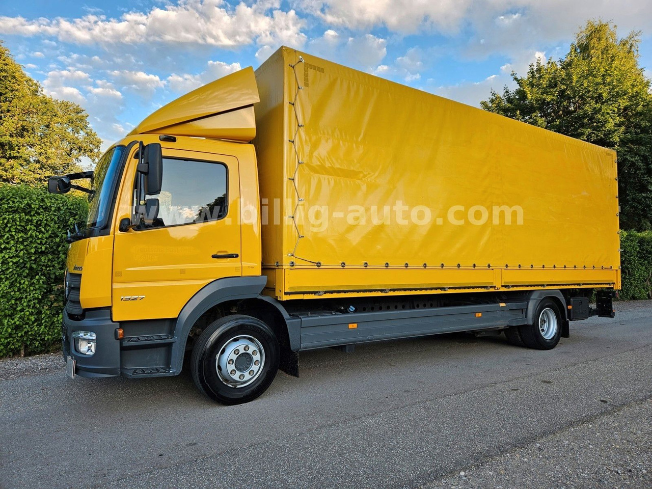 Mercedes-Benz Atego 1327 L * BREMS/SPUR-ASS*DIFF.*LBW*AHK*7.2m - Kamion s ceradom: slika Mercedes-Benz Atego 1327 L * BREMS/SPUR-ASS*DIFF.*LBW*AHK*7.2m - Kamion s ceradom Mercedes-Benz Atego 1327 L * BREMS/SPUR-ASS*DIFF.*LBW*AHK*7.2m - Kamion s ceradom: slika Mercedes-Benz Atego 1327 L * BREMS/SPUR-ASS*DIFF.*LBW*AHK*7.2m - Kamion s ceradom