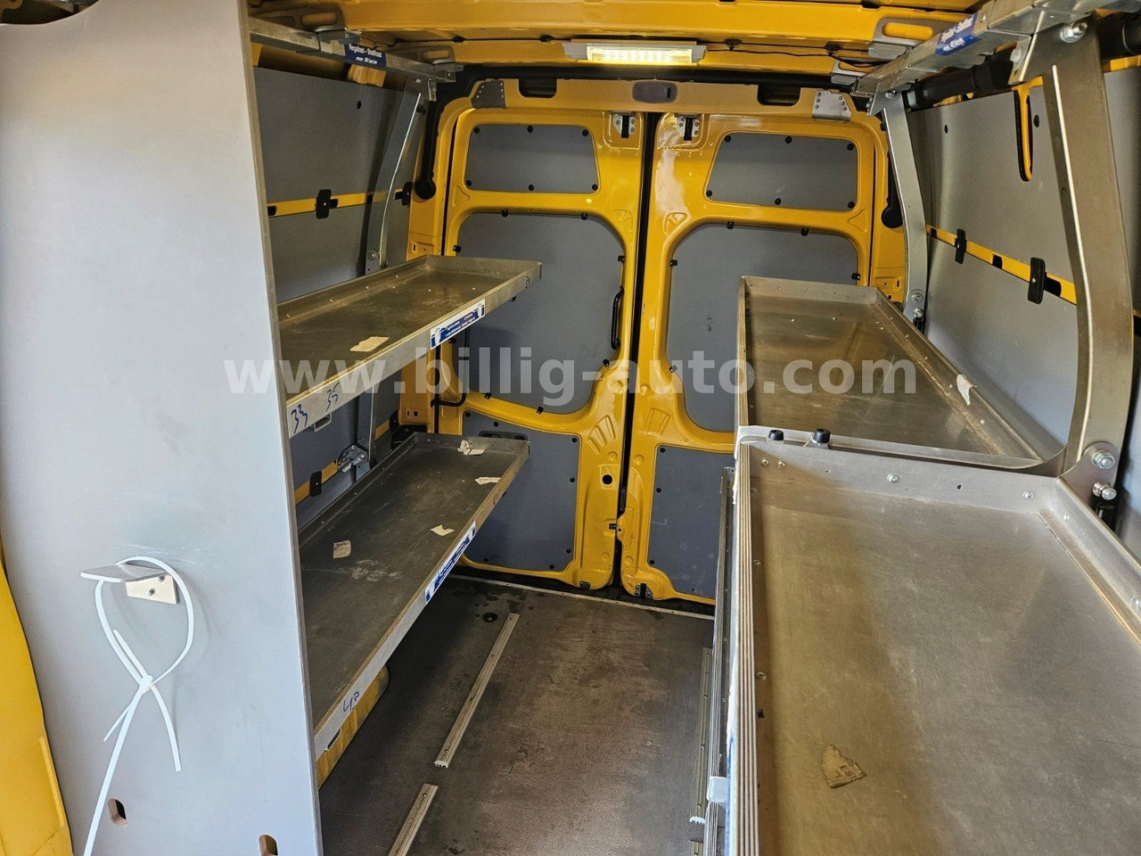 Mercedes-Benz Sprinter 314 EU6 Hoch 1.Hd Durchgang Regale CAM - Furgon: slika Mercedes-Benz Sprinter 314 EU6 Hoch 1.Hd Durchgang Regale CAM - Furgon Mercedes-Benz Sprinter 314 EU6 Hoch 1.Hd Durchgang Regale CAM - Furgon: slika Mercedes-Benz Sprinter 314 EU6 Hoch 1.Hd Durchgang Regale CAM - Furgon