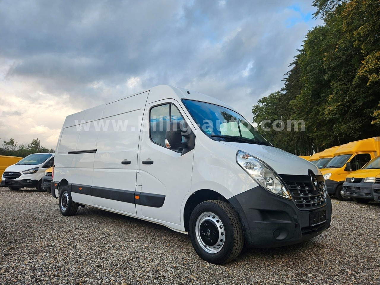 Renault Master EURO 6 *Klima*EU6*Bluetooth*Kamera*MAXI - Furgon: slika Renault Master EURO 6 *Klima*EU6*Bluetooth*Kamera*MAXI - Furgon Renault Master EURO 6 *Klima*EU6*Bluetooth*Kamera*MAXI - Furgon: slika Renault Master EURO 6 *Klima*EU6*Bluetooth*Kamera*MAXI - Furgon