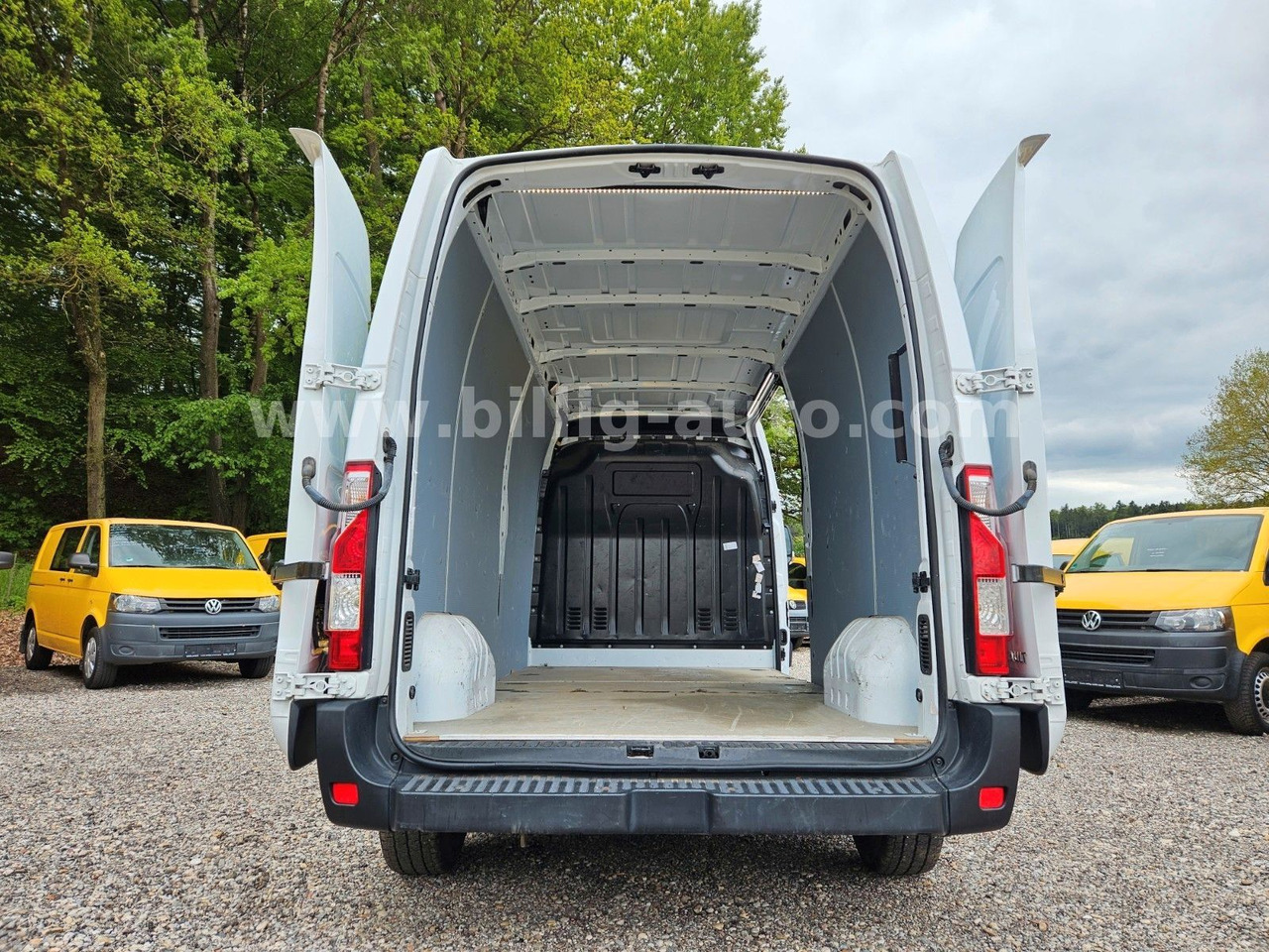 Renault Master EURO 6 *Klima*EU6*Bluetooth*Kamera*MAXI - Putnički kombi: slika Renault Master EURO 6 *Klima*EU6*Bluetooth*Kamera*MAXI - Putnički kombi Renault Master EURO 6 *Klima*EU6*Bluetooth*Kamera*MAXI - Putnički kombi: slika Renault Master EURO 6 *Klima*EU6*Bluetooth*Kamera*MAXI - Putnički kombi