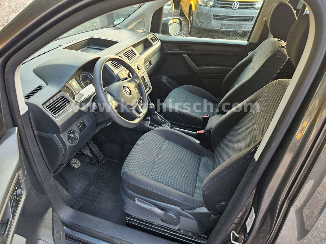 Putnički kombi Volkswagen Caddy Temp*Sitzhzg*Navi*Blueth*2xSchiebetüre*1Hd: slika Putnički kombi Volkswagen Caddy Temp*Sitzhzg*Navi*Blueth*2xSchiebetüre*1Hd