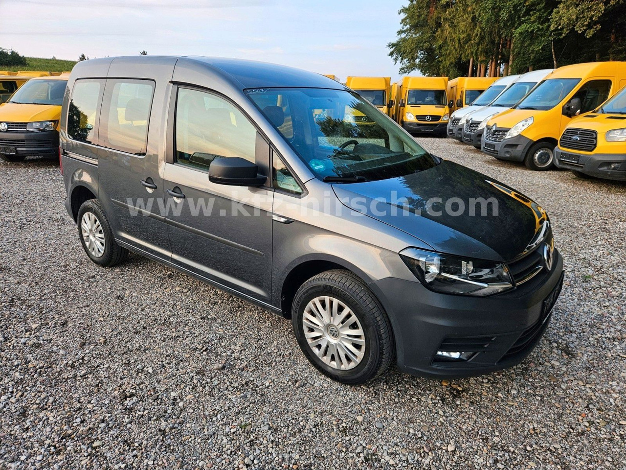 Volkswagen Caddy Temp*Sitzhzg*Navi*Blueth*2xSchiebetüre*1Hd - Putnički kombi: slika Volkswagen Caddy Temp*Sitzhzg*Navi*Blueth*2xSchiebetüre*1Hd - Putnički kombi Volkswagen Caddy Temp*Sitzhzg*Navi*Blueth*2xSchiebetüre*1Hd - Putnički kombi: slika Volkswagen Caddy Temp*Sitzhzg*Navi*Blueth*2xSchiebetüre*1Hd - Putnički kombi