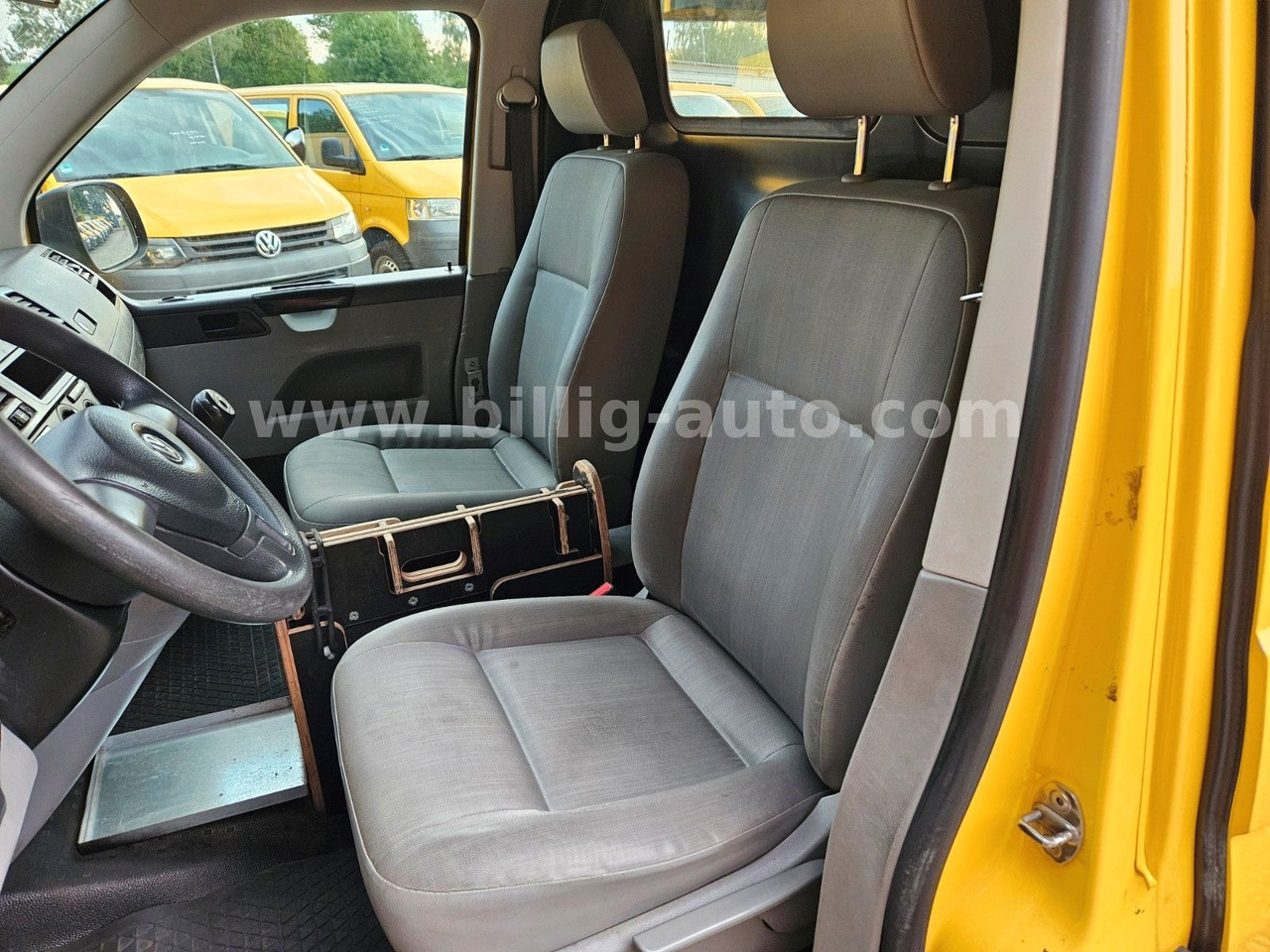 Putnički kombi Volkswagen T5 2.0TDI EU5 2xSchiebetüre*Scheckheft: slika Putnički kombi Volkswagen T5 2.0TDI EU5 2xSchiebetüre*Scheckheft
