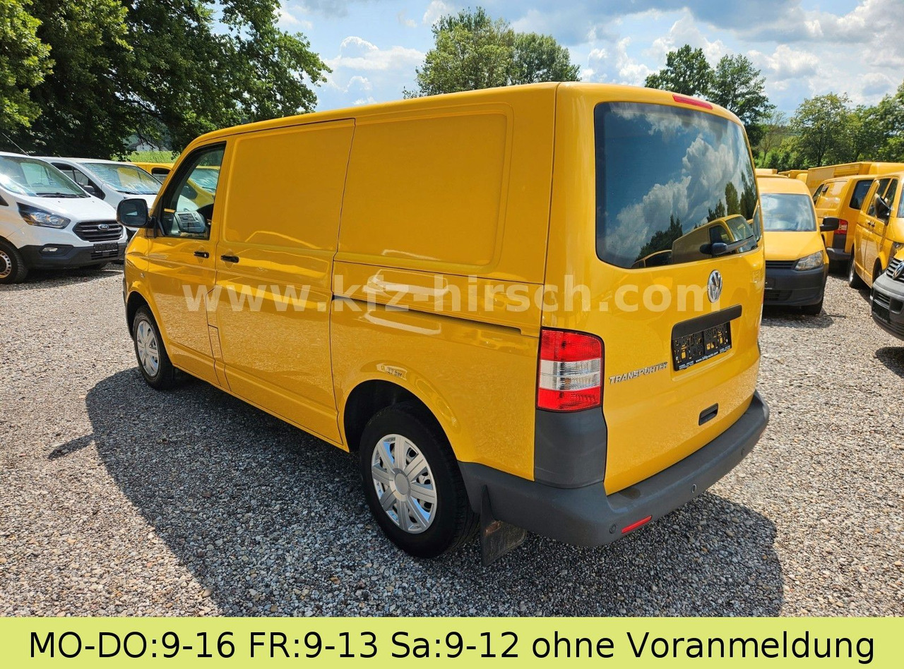 Volkswagen T5 Transporter 2.0TDI EU5 Tempomat BlueMotion - Putnički kombi: slika  Volkswagen T5 Transporter 2.0TDI EU5 Tempomat BlueMotion - Putnički kombi Volkswagen T5 Transporter 2.0TDI EU5 Tempomat BlueMotion - Putnički kombi: slika  Volkswagen T5 Transporter 2.0TDI EU5 Tempomat BlueMotion - Putnički kombi