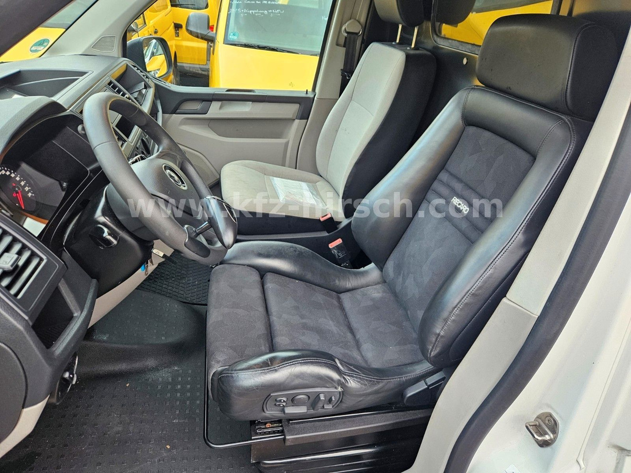 Volkswagen T6 Automatik/ DSG Sortimo Stdhzg Werkstatt 1.Hd - Putnički kombi: slika Volkswagen T6 Automatik/ DSG Sortimo Stdhzg Werkstatt 1.Hd - Putnički kombi Volkswagen T6 Automatik/ DSG Sortimo Stdhzg Werkstatt 1.Hd - Putnički kombi: slika Volkswagen T6 Automatik/ DSG Sortimo Stdhzg Werkstatt 1.Hd - Putnički kombi