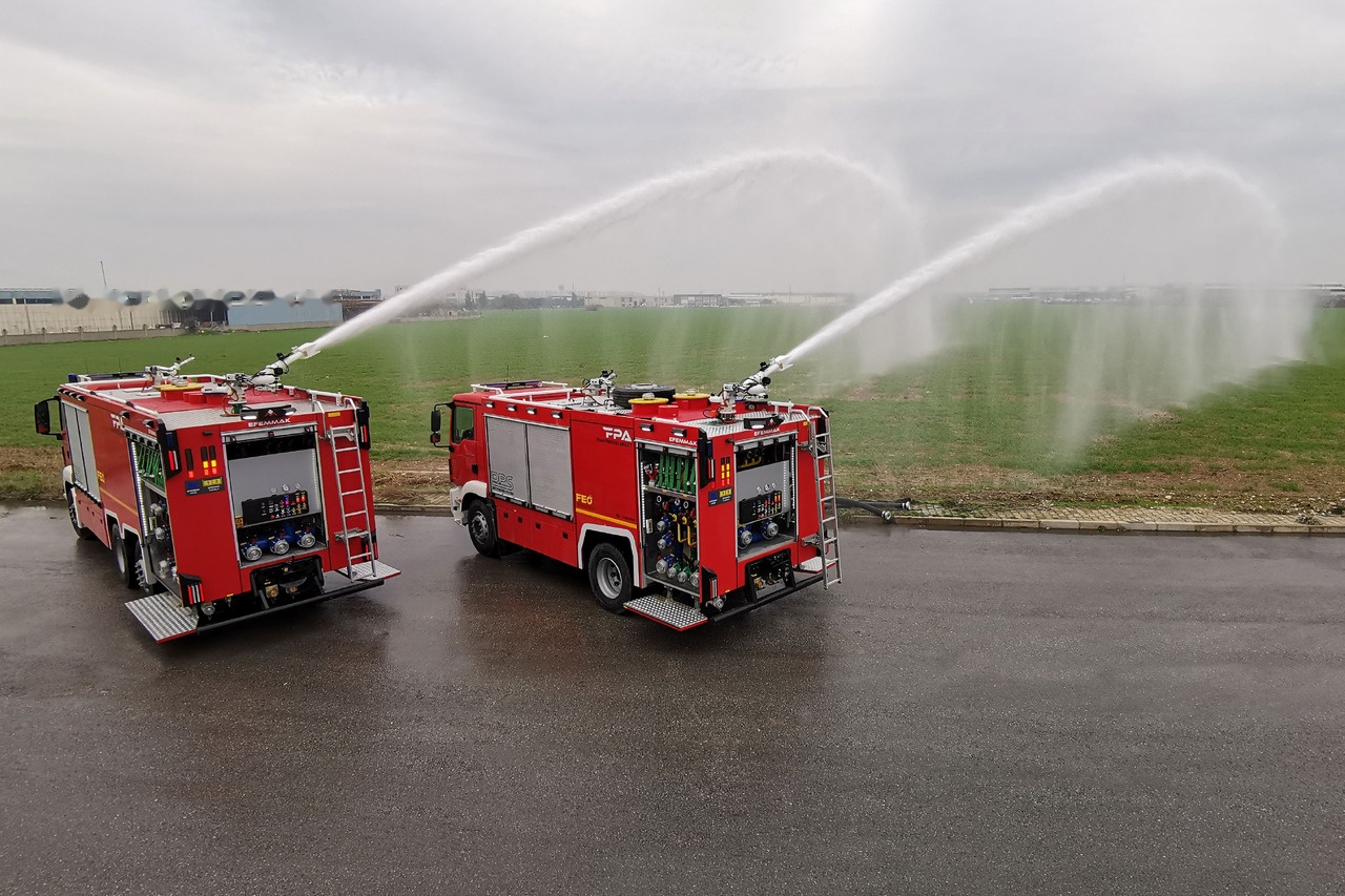 EFEMMAK Lx-Industrial Fire Vehicle - Vatrogasno vozilo: slika EFEMMAK Lx-Industrial Fire Vehicle - Vatrogasno vozilo EFEMMAK Lx-Industrial Fire Vehicle - Vatrogasno vozilo: slika EFEMMAK Lx-Industrial Fire Vehicle - Vatrogasno vozilo
