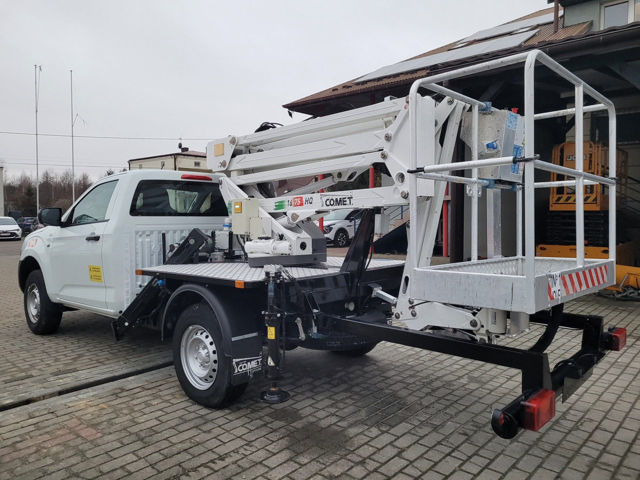 Isuzu D-Max 4x4 podnośnik koszowy 16 m Comet New Eurosky bucket truck boom lift - Podizna platforma montirana na kamion: slika Isuzu D-Max 4x4 podnośnik koszowy 16 m Comet New Eurosky bucket truck boom lift - Podizna platforma montirana na kamion Isuzu D-Max 4x4 podnośnik koszowy 16 m Comet New Eurosky bucket truck boom lift - Podizna platforma montirana na kamion: slika Isuzu D-Max 4x4 podnośnik koszowy 16 m Comet New Eurosky bucket truck boom lift - Podizna platforma montirana na kamion