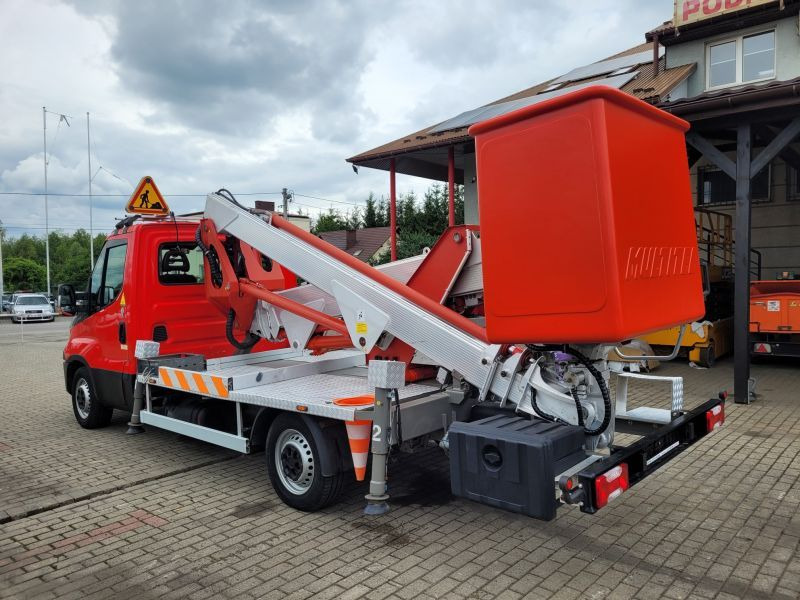 Iveco Daily 35S11 podnośnik koszowy 20 m Multitel MX200 bucket truck boom lift - Podizna platforma montirana na kamion: slika Iveco Daily 35S11 podnośnik koszowy 20 m Multitel MX200 bucket truck boom lift - Podizna platforma montirana na kamion Iveco Daily 35S11 podnośnik koszowy 20 m Multitel MX200 bucket truck boom lift - Podizna platforma montirana na kamion: slika Iveco Daily 35S11 podnośnik koszowy 20 m Multitel MX200 bucket truck boom lift - Podizna platforma montirana na kamion