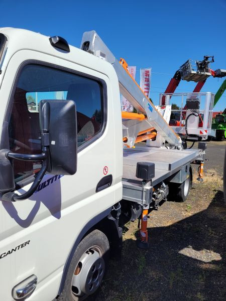 MITSUBISHI Canter Fuso 3C13 podnośnik koszowy 20 m Multitel MXE200 boom lift bucket truck - Podizna platforma montirana na kamion: slika MITSUBISHI Canter Fuso 3C13 podnośnik koszowy 20 m Multitel MXE200 boom lift bucket truck - Podizna platforma montirana na kamion MITSUBISHI Canter Fuso 3C13 podnośnik koszowy 20 m Multitel MXE200 boom lift bucket truck - Podizna platforma montirana na kamion: slika MITSUBISHI Canter Fuso 3C13 podnośnik koszowy 20 m Multitel MXE200 boom lift bucket truck - Podizna platforma montirana na kamion