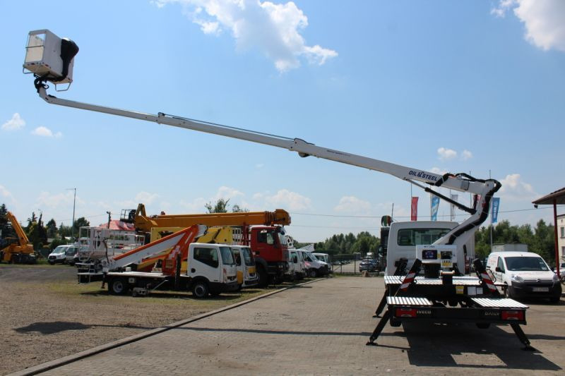 Novi Podizna platforma montirana na kamion Oil&Steel Scorpion 1812 podnośnik koszowy 18 m zamontowany na Iveco Daily: slika Novi Podizna platforma montirana na kamion Oil&Steel Scorpion 1812 podnośnik koszowy 18 m zamontowany na Iveco Daily