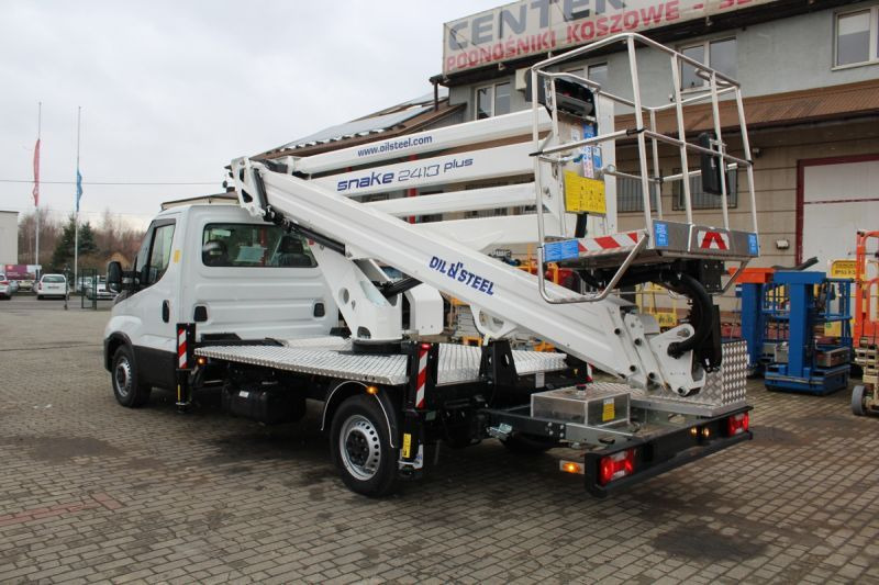 Oil&Steel Snake 2413 Plus 24 m zamontowany na Iveco 35S14H - Podizna platforma montirana na kamion: slika Oil&Steel Snake 2413 Plus 24 m zamontowany na Iveco 35S14H - Podizna platforma montirana na kamion Oil&Steel Snake 2413 Plus 24 m zamontowany na Iveco 35S14H - Podizna platforma montirana na kamion: slika Oil&Steel Snake 2413 Plus 24 m zamontowany na Iveco 35S14H - Podizna platforma montirana na kamion
