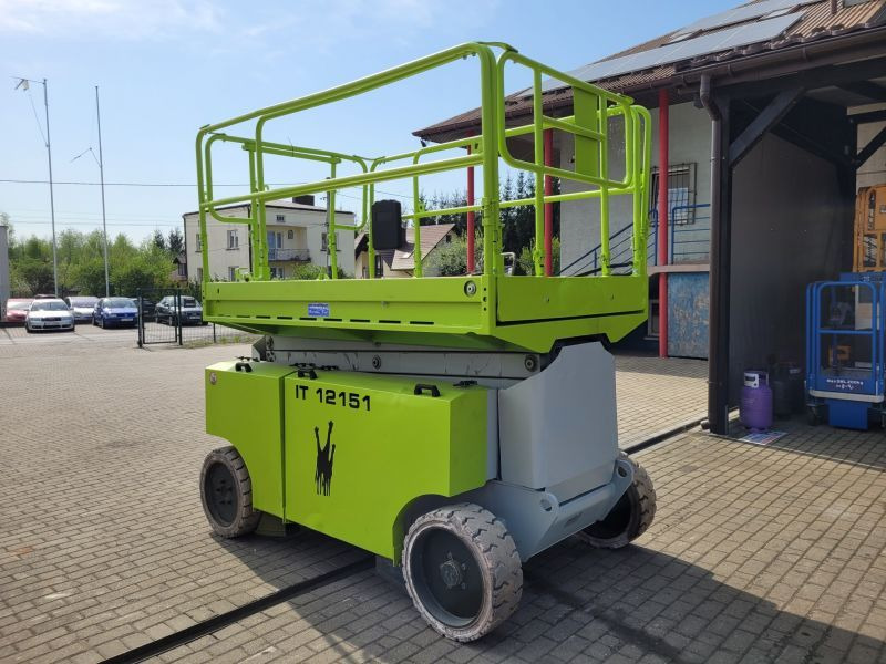 Podnośnik nożycowy samojezdny elektryczny 14 m Iteco IT 12151 - Škarasta podizna platforma: slika Podnośnik nożycowy samojezdny elektryczny 14 m Iteco IT 12151 - Škarasta podizna platforma Podnośnik nożycowy samojezdny elektryczny 14 m Iteco IT 12151 - Škarasta podizna platforma: slika Podnośnik nożycowy samojezdny elektryczny 14 m Iteco IT 12151 - Škarasta podizna platforma