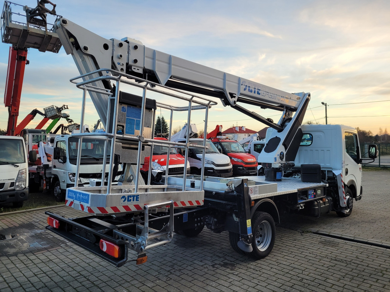 Renault Maxity podnośnik koszowy zwyżka 20 m CTE B-lift 20 JHV - Podizna platforma montirana na kamion: slika Renault Maxity podnośnik koszowy zwyżka 20 m CTE B-lift 20 JHV - Podizna platforma montirana na kamion Renault Maxity podnośnik koszowy zwyżka 20 m CTE B-lift 20 JHV - Podizna platforma montirana na kamion: slika Renault Maxity podnośnik koszowy zwyżka 20 m CTE B-lift 20 JHV - Podizna platforma montirana na kamion