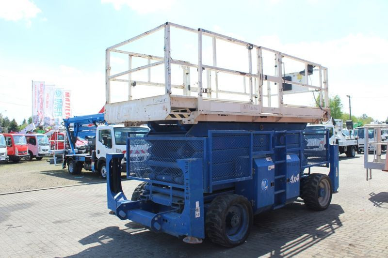 Podnośnik nożycowy 4x4 spalinowy 18 m Genie GS 5390 RT - Škarasta podizna platforma: slika podnośnik nożycowy 4x4 spalinowy 18 m Genie GS 5390 RT - Škarasta podizna platforma Podnośnik nożycowy 4x4 spalinowy 18 m Genie GS 5390 RT - Škarasta podizna platforma: slika podnośnik nożycowy 4x4 spalinowy 18 m Genie GS 5390 RT - Škarasta podizna platforma