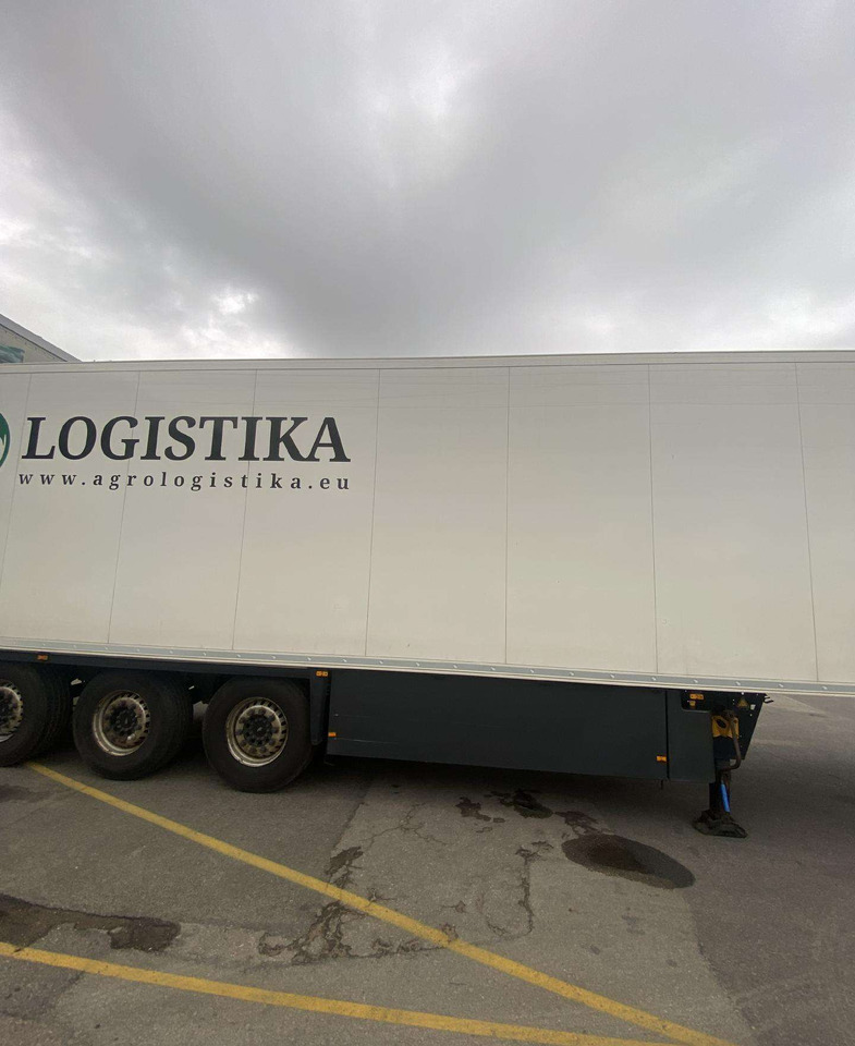 Schmitz SCHMITZ SKO 7cm 2DECK - Poluprikolica hladnjača: slika Schmitz SCHMITZ SKO 7cm 2DECK - Poluprikolica hladnjača Schmitz SCHMITZ SKO 7cm 2DECK - Poluprikolica hladnjača: slika Schmitz SCHMITZ SKO 7cm 2DECK - Poluprikolica hladnjača
