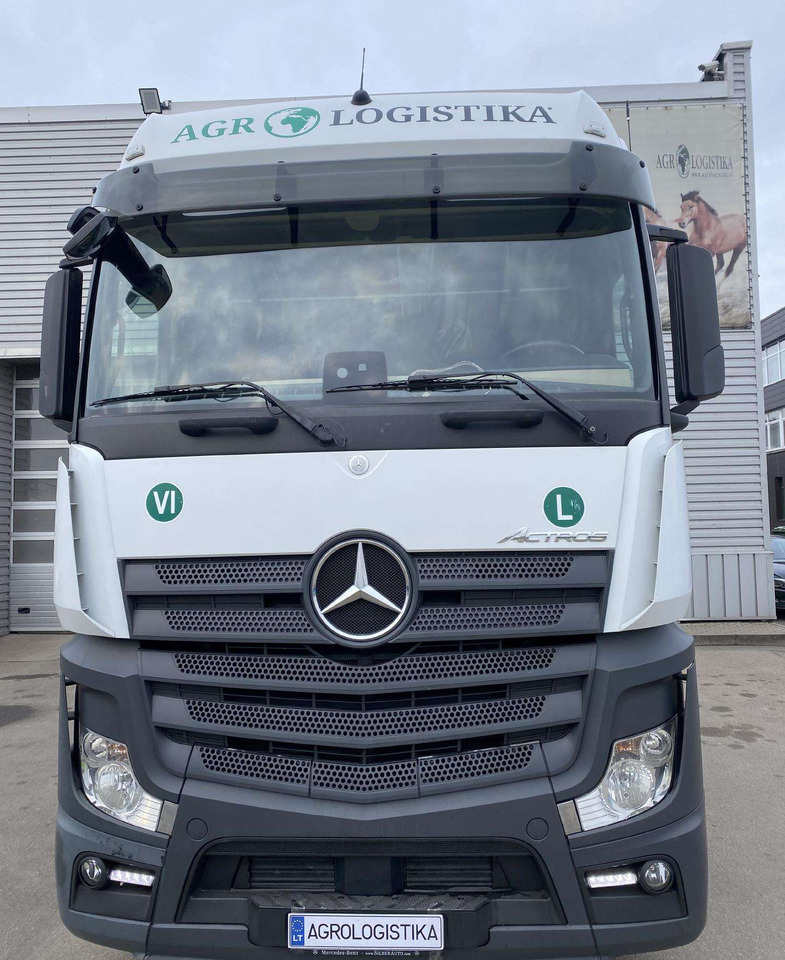 Mercedes-Benz ACTROS 1845 BIG SPACE - Tegljač: slika Mercedes-Benz ACTROS 1845 BIG SPACE - Tegljač Mercedes-Benz ACTROS 1845 BIG SPACE - Tegljač: slika Mercedes-Benz ACTROS 1845 BIG SPACE - Tegljač