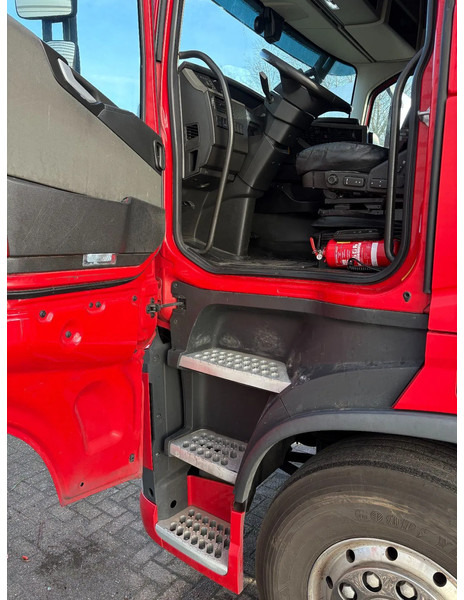 Tegljač Volvo FH 460 / 4x2 PTO / APK - TUV oktober 2026 /: slika Tegljač Volvo FH 460 / 4x2 PTO / APK - TUV oktober 2026 /