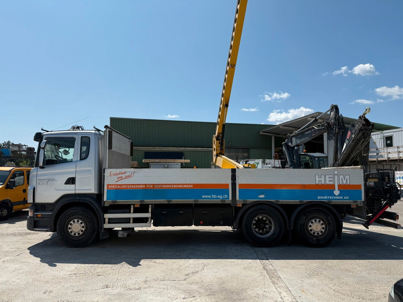 Scania G440 Brücke mit Ladekran - Kamion s otvorenim sandukom, Kamion s kranom: slika Scania G440 Brücke mit Ladekran - Kamion s otvorenim sandukom, Kamion s kranom Scania G440 Brücke mit Ladekran - Kamion s otvorenim sandukom, Kamion s kranom: slika Scania G440 Brücke mit Ladekran - Kamion s otvorenim sandukom, Kamion s kranom