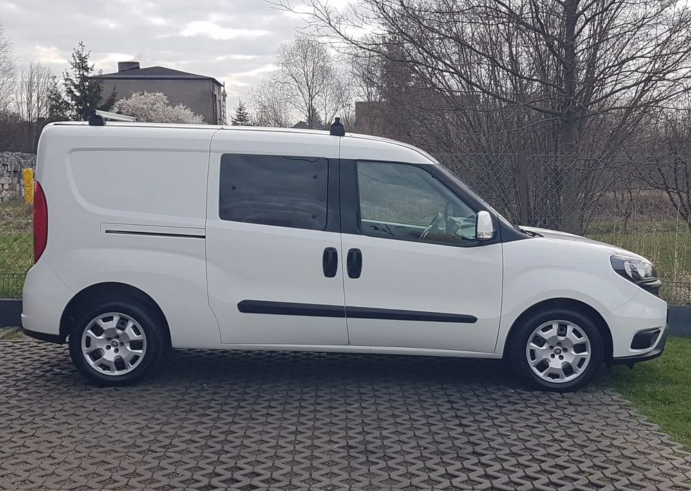 Automobil Fiat Doblo 1.6 Multijet 16V Easy: slika Automobil Fiat Doblo 1.6 Multijet 16V Easy