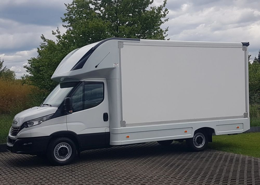Iveco DAILY KONTENER NISKOPODŁOGOWY 4,43x2,23x2,42 SKLEP FOODTRUCK BAR KLIMA KONIOWÓZ KAMPER - Dostavno vozilo sa zatvorenim sandukom: slika Iveco DAILY KONTENER NISKOPODŁOGOWY 4,43x2,23x2,42 SKLEP FOODTRUCK BAR KLIMA KONIOWÓZ KAMPER - Dostavno vozilo sa zatvorenim sandukom Iveco DAILY KONTENER NISKOPODŁOGOWY 4,43x2,23x2,42 SKLEP FOODTRUCK BAR KLIMA KONIOWÓZ KAMPER - Dostavno vozilo sa zatvorenim sandukom: slika Iveco DAILY KONTENER NISKOPODŁOGOWY 4,43x2,23x2,42 SKLEP FOODTRUCK BAR KLIMA KONIOWÓZ KAMPER - Dostavno vozilo sa zatvorenim sandukom