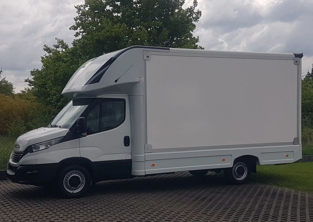 Iveco DAILY KONTENER NISKOPODŁOGOWY 4,43x2,23x2,42 SKLEP FOODTRUCK BAR KLIMA KONIOWÓZ KAMPER - Dostavno vozilo sa zatvorenim sandukom: slika Iveco DAILY KONTENER NISKOPODŁOGOWY 4,43x2,23x2,42 SKLEP FOODTRUCK BAR KLIMA KONIOWÓZ KAMPER - Dostavno vozilo sa zatvorenim sandukom Iveco DAILY KONTENER NISKOPODŁOGOWY 4,43x2,23x2,42 SKLEP FOODTRUCK BAR KLIMA KONIOWÓZ KAMPER - Dostavno vozilo sa zatvorenim sandukom: slika Iveco DAILY KONTENER NISKOPODŁOGOWY 4,43x2,23x2,42 SKLEP FOODTRUCK BAR KLIMA KONIOWÓZ KAMPER - Dostavno vozilo sa zatvorenim sandukom
