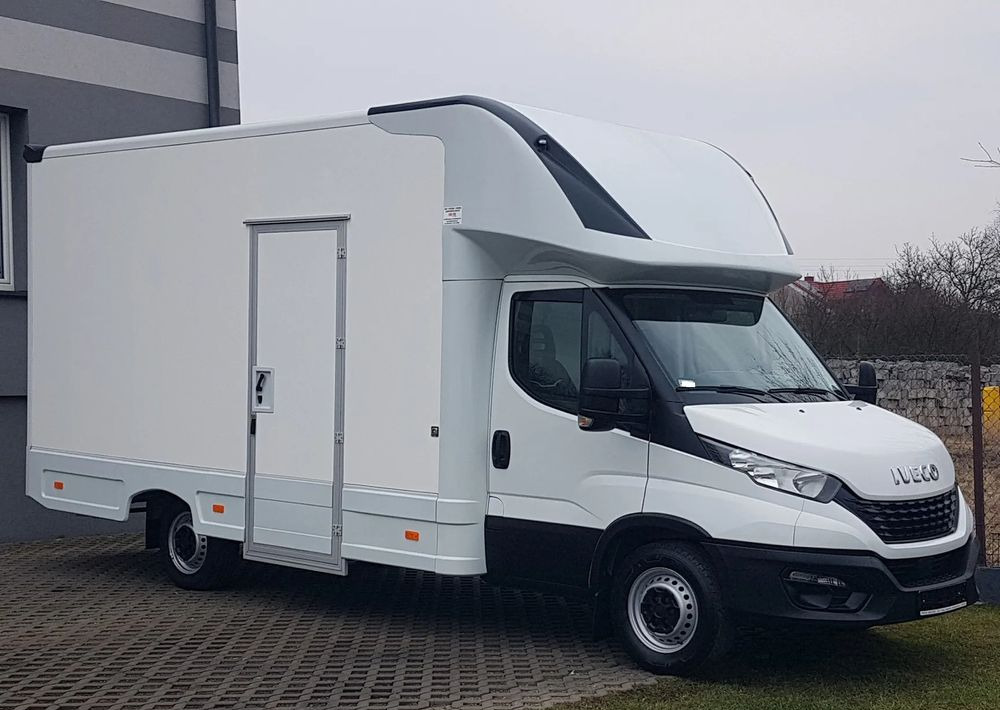 Iveco DAILY KONTENER NISKOPODŁOGOWY 4,43x2,23x2,42 SKLEP BAR FOODTRUCK KAMPER KLIMA - Kamper: slika Iveco DAILY KONTENER NISKOPODŁOGOWY 4,43x2,23x2,42 SKLEP BAR FOODTRUCK KAMPER KLIMA - Kamper Iveco DAILY KONTENER NISKOPODŁOGOWY 4,43x2,23x2,42 SKLEP BAR FOODTRUCK KAMPER KLIMA - Kamper: slika Iveco DAILY KONTENER NISKOPODŁOGOWY 4,43x2,23x2,42 SKLEP BAR FOODTRUCK KAMPER KLIMA - Kamper