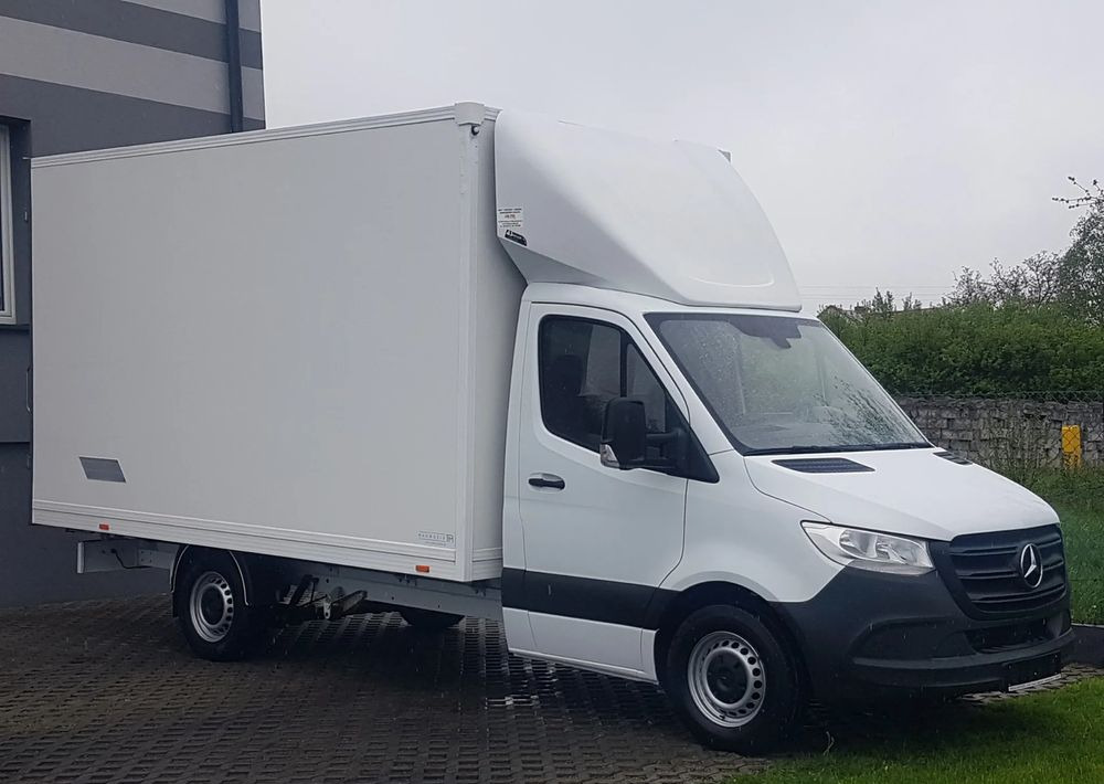 Mercedes-Benz Sprinter KONTENER 8EP 4,11x2,15x2,30 KLIMA 314 CDI MANUAL KRAJOWY AC - Dostavno vozilo sa zatvorenim sandukom: slika Mercedes-Benz Sprinter KONTENER 8EP 4,11x2,15x2,30 KLIMA 314 CDI MANUAL KRAJOWY AC - Dostavno vozilo sa zatvorenim sandukom Mercedes-Benz Sprinter KONTENER 8EP 4,11x2,15x2,30 KLIMA 314 CDI MANUAL KRAJOWY AC - Dostavno vozilo sa zatvorenim sandukom: slika Mercedes-Benz Sprinter KONTENER 8EP 4,11x2,15x2,30 KLIMA 314 CDI MANUAL KRAJOWY AC - Dostavno vozilo sa zatvorenim sandukom
