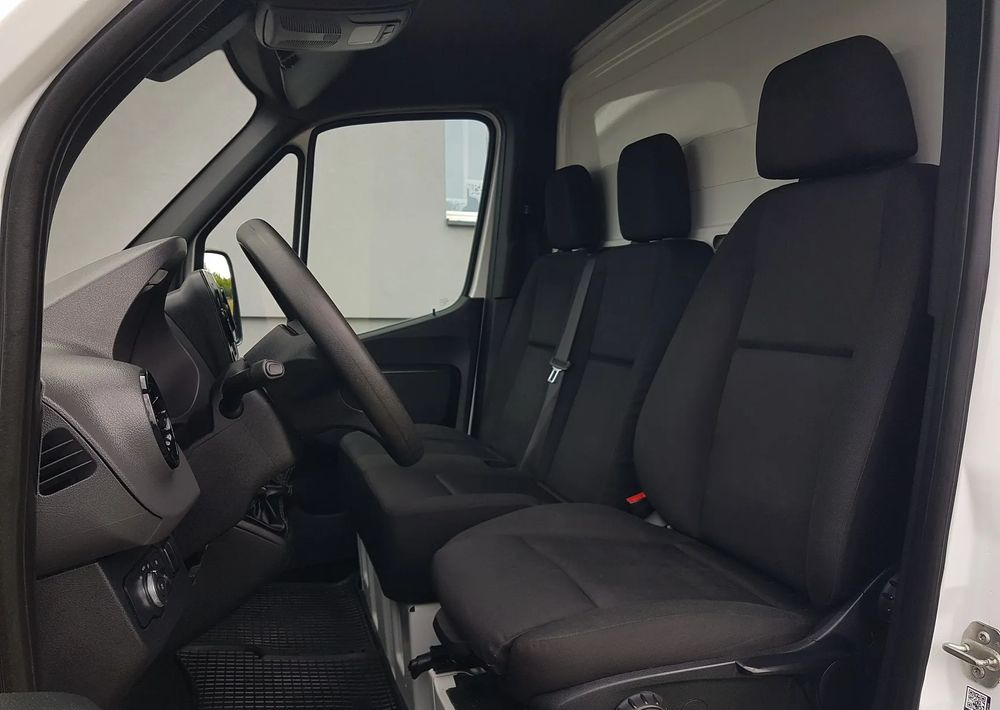 Dostavno vozilo sa zatvorenim sandukom Mercedes-Benz Sprinter KONTENER 8EP 4,11x2,15x2,30 KLIMA 314 CDI MANUAL KRAJOWY: slika Dostavno vozilo sa zatvorenim sandukom Mercedes-Benz Sprinter KONTENER 8EP 4,11x2,15x2,30 KLIMA 314 CDI MANUAL KRAJOWY