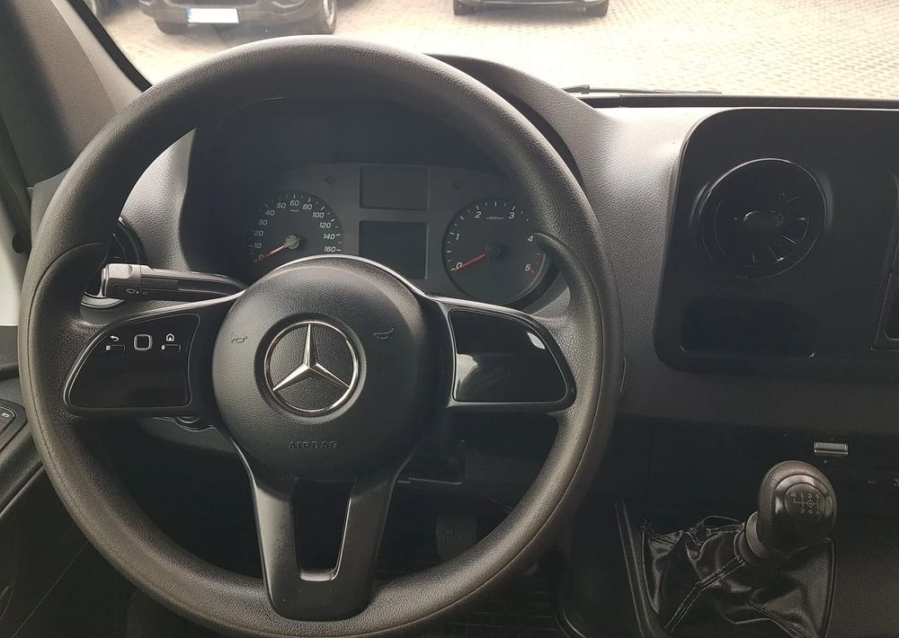 Dostavno vozilo sa zatvorenim sandukom Mercedes-Benz Sprinter KONTENER 8EP 4,11x2,15x2,30 KLIMA 314 CDI MANUAL KRAJOWY: slika Dostavno vozilo sa zatvorenim sandukom Mercedes-Benz Sprinter KONTENER 8EP 4,11x2,15x2,30 KLIMA 314 CDI MANUAL KRAJOWY