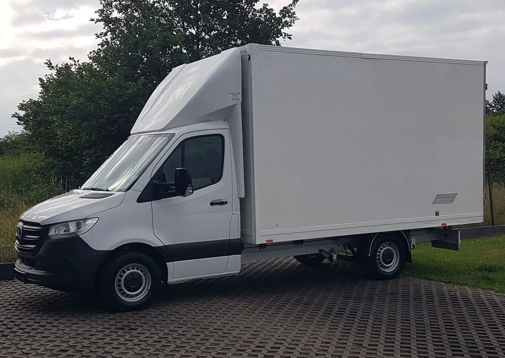 Mercedes-Benz Sprinter KONTENER 8EP 4,11x2,15x2,30 KLIMA 314 CDI MANUAL KRAJOWY - Dostavno vozilo sa zatvorenim sandukom: slika Mercedes-Benz Sprinter KONTENER 8EP 4,11x2,15x2,30 KLIMA 314 CDI MANUAL KRAJOWY - Dostavno vozilo sa zatvorenim sandukom Mercedes-Benz Sprinter KONTENER 8EP 4,11x2,15x2,30 KLIMA 314 CDI MANUAL KRAJOWY - Dostavno vozilo sa zatvorenim sandukom: slika Mercedes-Benz Sprinter KONTENER 8EP 4,11x2,15x2,30 KLIMA 314 CDI MANUAL KRAJOWY - Dostavno vozilo sa zatvorenim sandukom