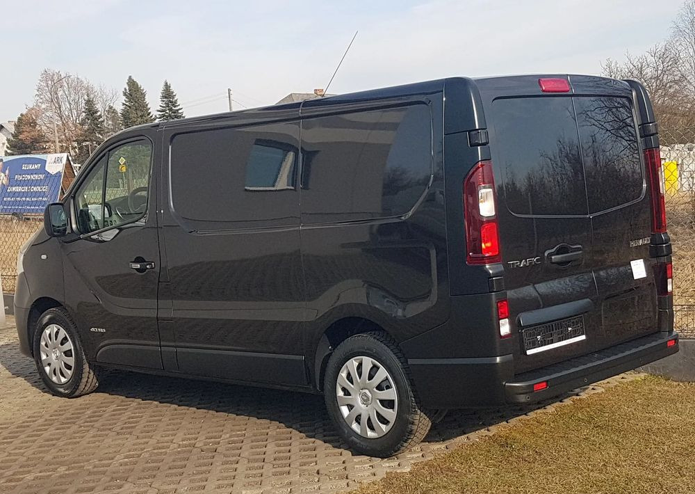 Renault TRAFIC KLIMA TEMPOMAT 1,6 DCI 145 BLASZAK VAN FURGON KRAJOWY L1H1 - Mali kombi: slika Renault TRAFIC KLIMA TEMPOMAT 1,6 DCI 145 BLASZAK VAN FURGON KRAJOWY L1H1 - Mali kombi Renault TRAFIC KLIMA TEMPOMAT 1,6 DCI 145 BLASZAK VAN FURGON KRAJOWY L1H1 - Mali kombi: slika Renault TRAFIC KLIMA TEMPOMAT 1,6 DCI 145 BLASZAK VAN FURGON KRAJOWY L1H1 - Mali kombi