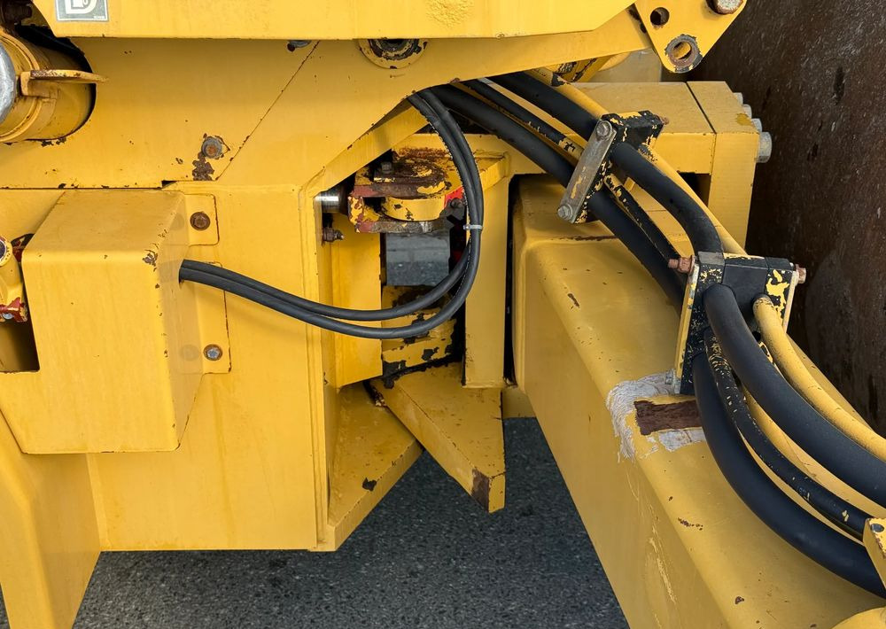 Valjak Caterpillar * Walec Drogowy CAT CS-563 *: slika Valjak Caterpillar * Walec Drogowy CAT CS-563 *