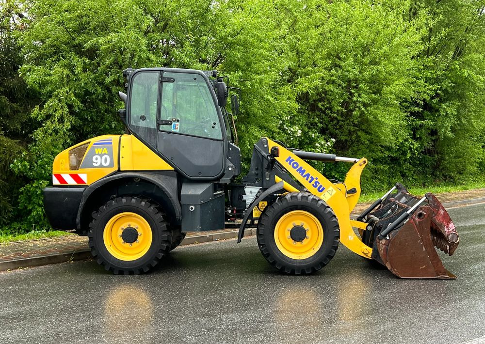 Utovarivač na kotačima Komatsu Ładowarka KOMATSU WA 90 STAN IDEALNY: slika Utovarivač na kotačima Komatsu Ładowarka KOMATSU WA 90 STAN IDEALNY