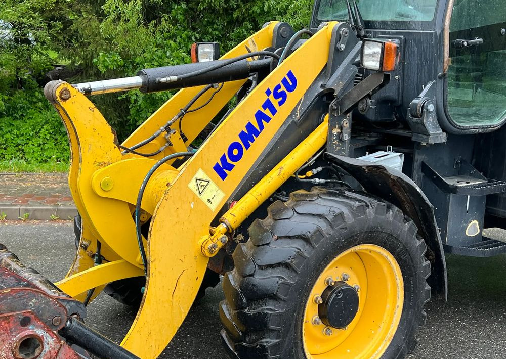 Utovarivač na kotačima Komatsu Ładowarka KOMATSU WA 90 STAN IDEALNY: slika Utovarivač na kotačima Komatsu Ładowarka KOMATSU WA 90 STAN IDEALNY