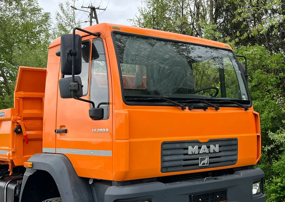 MAN * LE 280 B * MAN * 4x4 * Kiper Wywrotka x3 * Meiller * Sprowadzony * Stan Perfekcyjny * - Kiper: slika MAN * LE 280 B * MAN * 4x4 * Kiper Wywrotka x3 * Meiller * Sprowadzony * Stan Perfekcyjny * - Kiper MAN * LE 280 B * MAN * 4x4 * Kiper Wywrotka x3 * Meiller * Sprowadzony * Stan Perfekcyjny * - Kiper: slika MAN * LE 280 B * MAN * 4x4 * Kiper Wywrotka x3 * Meiller * Sprowadzony * Stan Perfekcyjny * - Kiper