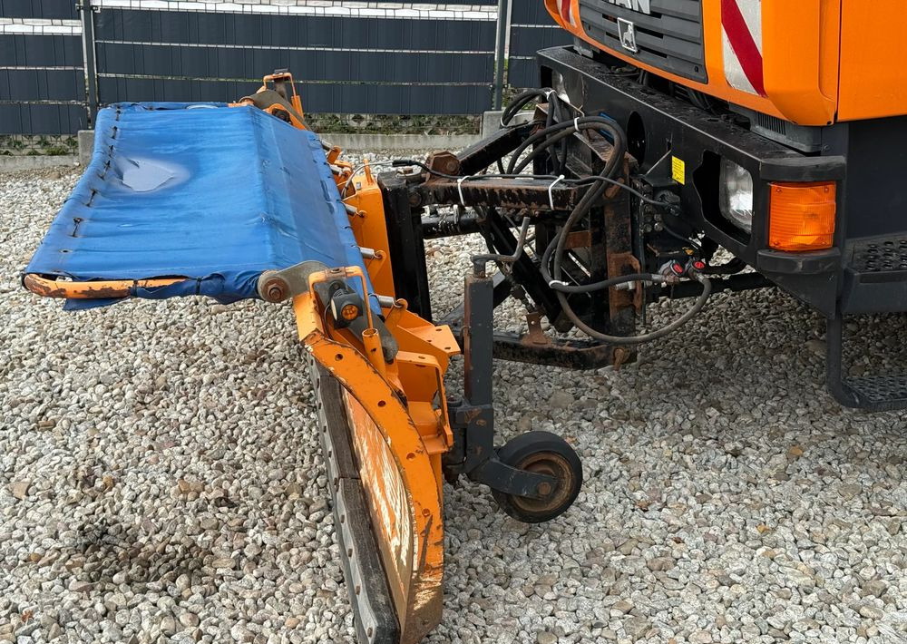 MAN * MAN 10-220 * Pług * Kiper Wywrotka Meiller * 4x4 * Zimowe Utrzymanie * Unimog * - Kiper: slika  MAN * MAN 10-220 * Pług * Kiper Wywrotka Meiller * 4x4 * Zimowe Utrzymanie * Unimog * - Kiper MAN * MAN 10-220 * Pług * Kiper Wywrotka Meiller * 4x4 * Zimowe Utrzymanie * Unimog * - Kiper: slika  MAN * MAN 10-220 * Pług * Kiper Wywrotka Meiller * 4x4 * Zimowe Utrzymanie * Unimog * - Kiper