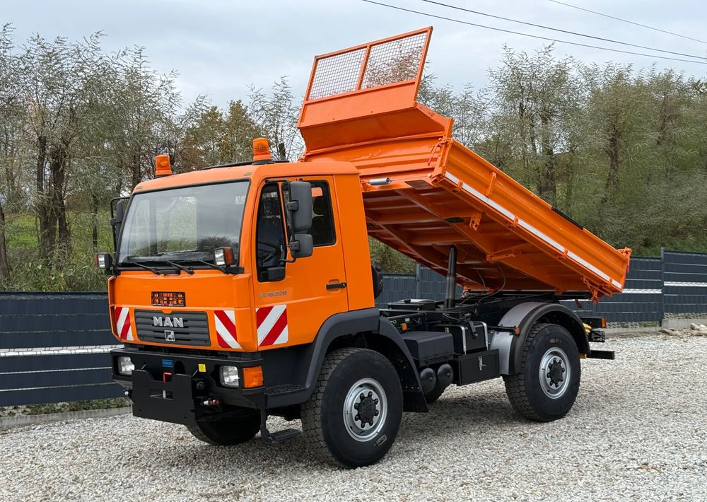 MAN * MAN 10-220 * Wywrotka Kiper Meiller * 4x4 * Zimowe Utrzymanie * Unimog * - Kiper: slika MAN * MAN 10-220 * Wywrotka Kiper Meiller * 4x4 * Zimowe Utrzymanie * Unimog * - Kiper MAN * MAN 10-220 * Wywrotka Kiper Meiller * 4x4 * Zimowe Utrzymanie * Unimog * - Kiper: slika MAN * MAN 10-220 * Wywrotka Kiper Meiller * 4x4 * Zimowe Utrzymanie * Unimog * - Kiper