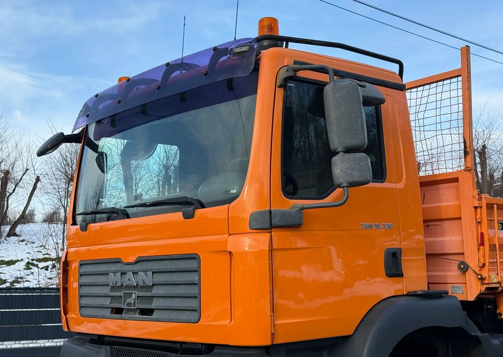 MAN * TGM 18-330 MAN 4x4 HDS Hiab 122 * Kiper Wywrotka * Bardzo Dobry Stan - Kiper: slika MAN * TGM 18-330 MAN 4x4 HDS Hiab 122 * Kiper Wywrotka * Bardzo Dobry Stan - Kiper MAN * TGM 18-330 MAN 4x4 HDS Hiab 122 * Kiper Wywrotka * Bardzo Dobry Stan - Kiper: slika MAN * TGM 18-330 MAN 4x4 HDS Hiab 122 * Kiper Wywrotka * Bardzo Dobry Stan - Kiper