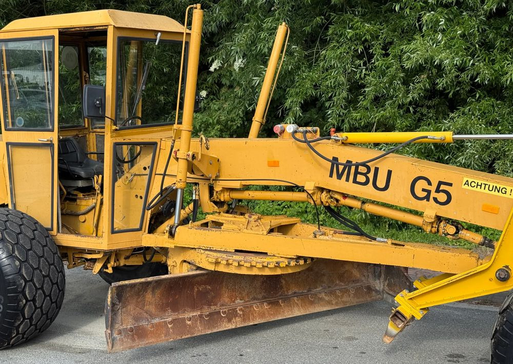 O&K * Równiarka * MBU G50 * Sprowadzona * 2 Osie * 4x4 * Maszyna Drogowa - Valjak: slika O&K * Równiarka * MBU G50 * Sprowadzona * 2 Osie * 4x4 * Maszyna Drogowa - Valjak O&K * Równiarka * MBU G50 * Sprowadzona * 2 Osie * 4x4 * Maszyna Drogowa - Valjak: slika O&K * Równiarka * MBU G50 * Sprowadzona * 2 Osie * 4x4 * Maszyna Drogowa - Valjak