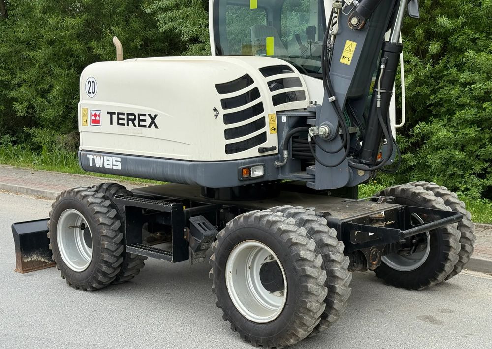 Terex * Koparka Kołowa TEREX TW 85 * Sprowadzona * Rototilt * - Bager na kotačima: slika Terex * Koparka Kołowa TEREX TW 85 * Sprowadzona * Rototilt * - Bager na kotačima Terex * Koparka Kołowa TEREX TW 85 * Sprowadzona * Rototilt * - Bager na kotačima: slika Terex * Koparka Kołowa TEREX TW 85 * Sprowadzona * Rototilt * - Bager na kotačima