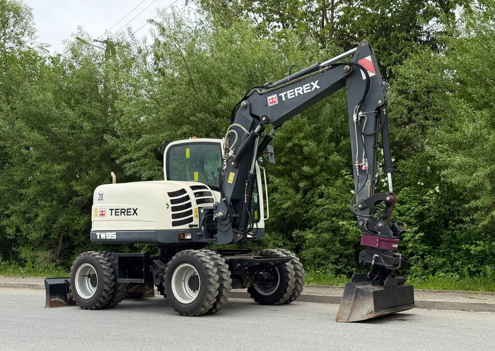 Terex * Koparka Kołowa TEREX TW 85 * Sprowadzona * Rototilt * - Bager na kotačima: slika Terex * Koparka Kołowa TEREX TW 85 * Sprowadzona * Rototilt * - Bager na kotačima Terex * Koparka Kołowa TEREX TW 85 * Sprowadzona * Rototilt * - Bager na kotačima: slika Terex * Koparka Kołowa TEREX TW 85 * Sprowadzona * Rototilt * - Bager na kotačima