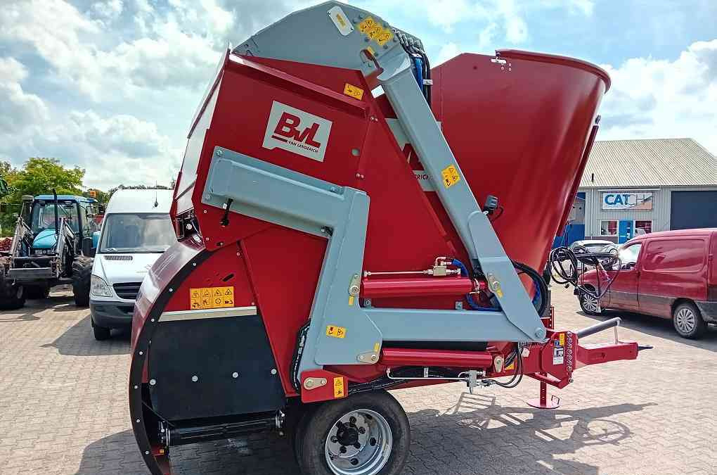 BVL V-Mix Fill Plus 13-1S LS voermachines - Vagon-miješalica za krmivo: slika BVL V-Mix Fill Plus 13-1S LS voermachines - Vagon-miješalica za krmivo BVL V-Mix Fill Plus 13-1S LS voermachines - Vagon-miješalica za krmivo: slika BVL V-Mix Fill Plus 13-1S LS voermachines - Vagon-miješalica za krmivo