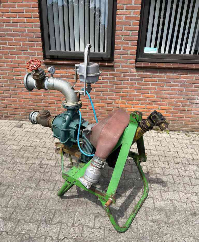 Caprari MEC-DMR65-2/2A Waterpomp aftakas aangedreven beregening - Sustav navodnjavanja: slika Caprari MEC-DMR65-2/2A Waterpomp aftakas aangedreven beregening - Sustav navodnjavanja Caprari MEC-DMR65-2/2A Waterpomp aftakas aangedreven beregening - Sustav navodnjavanja: slika Caprari MEC-DMR65-2/2A Waterpomp aftakas aangedreven beregening - Sustav navodnjavanja