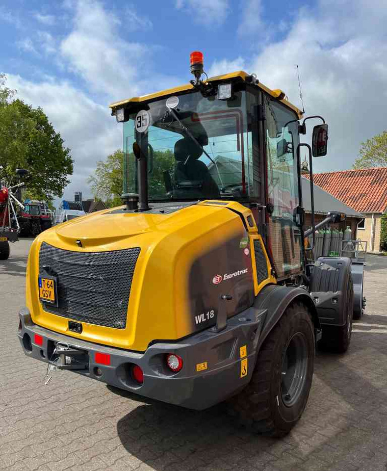Eurotrac WL18 Shovel, wiellader, loader, diversen - Utovarivač na kotačima: slika Eurotrac WL18 Shovel, wiellader, loader, diversen - Utovarivač na kotačima Eurotrac WL18 Shovel, wiellader, loader, diversen - Utovarivač na kotačima: slika Eurotrac WL18 Shovel, wiellader, loader, diversen - Utovarivač na kotačima