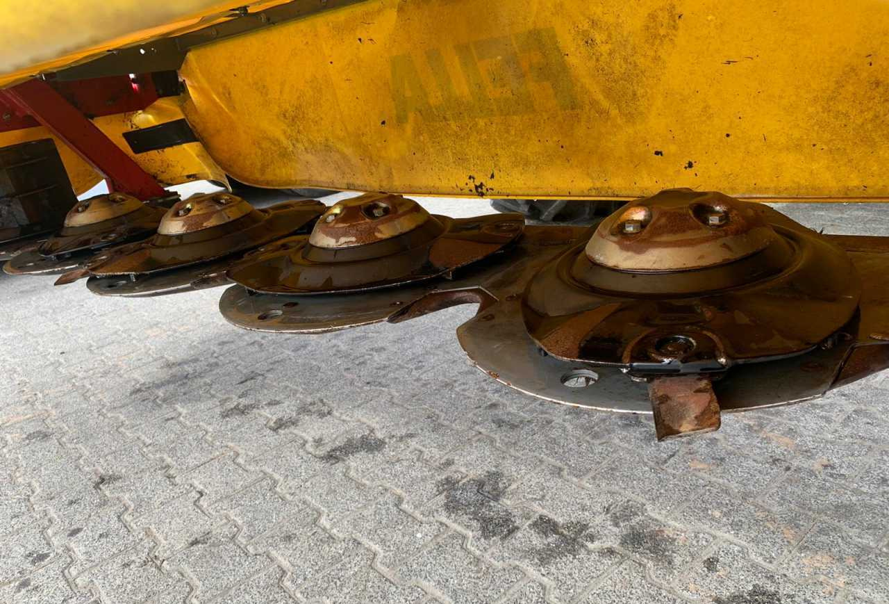 Fella SM 310 FZ frontmaaier Front Schijvenmaaier Weidebouwmachines - Kosilica: slika Fella SM 310 FZ frontmaaier Front Schijvenmaaier Weidebouwmachines - Kosilica Fella SM 310 FZ frontmaaier Front Schijvenmaaier Weidebouwmachines - Kosilica: slika Fella SM 310 FZ frontmaaier Front Schijvenmaaier Weidebouwmachines - Kosilica
