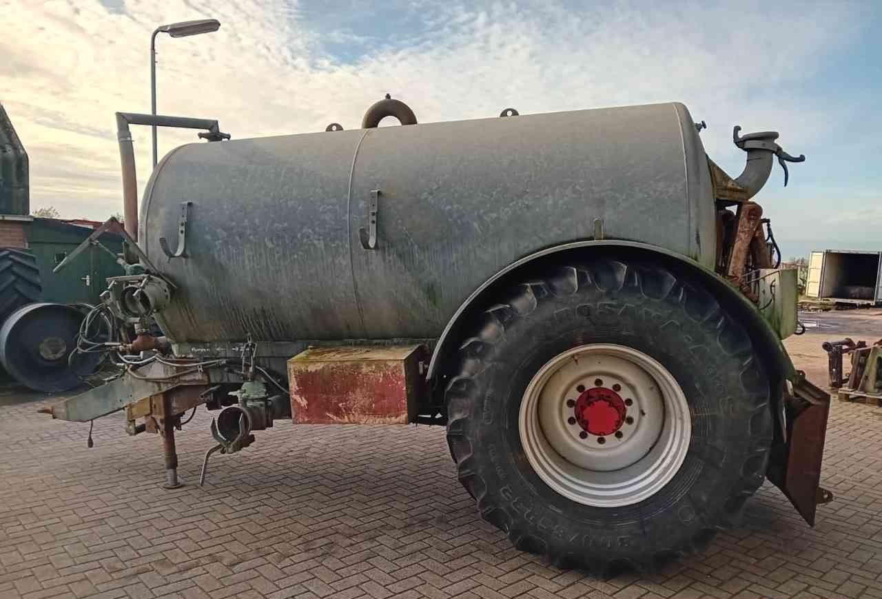 Ipsam 8000 l. mesttank wormpomp mestverwerking - Cisterna za gnojnicu: slika Ipsam 8000 l. mesttank wormpomp mestverwerking - Cisterna za gnojnicu Ipsam 8000 l. mesttank wormpomp mestverwerking - Cisterna za gnojnicu: slika Ipsam 8000 l. mesttank wormpomp mestverwerking - Cisterna za gnojnicu