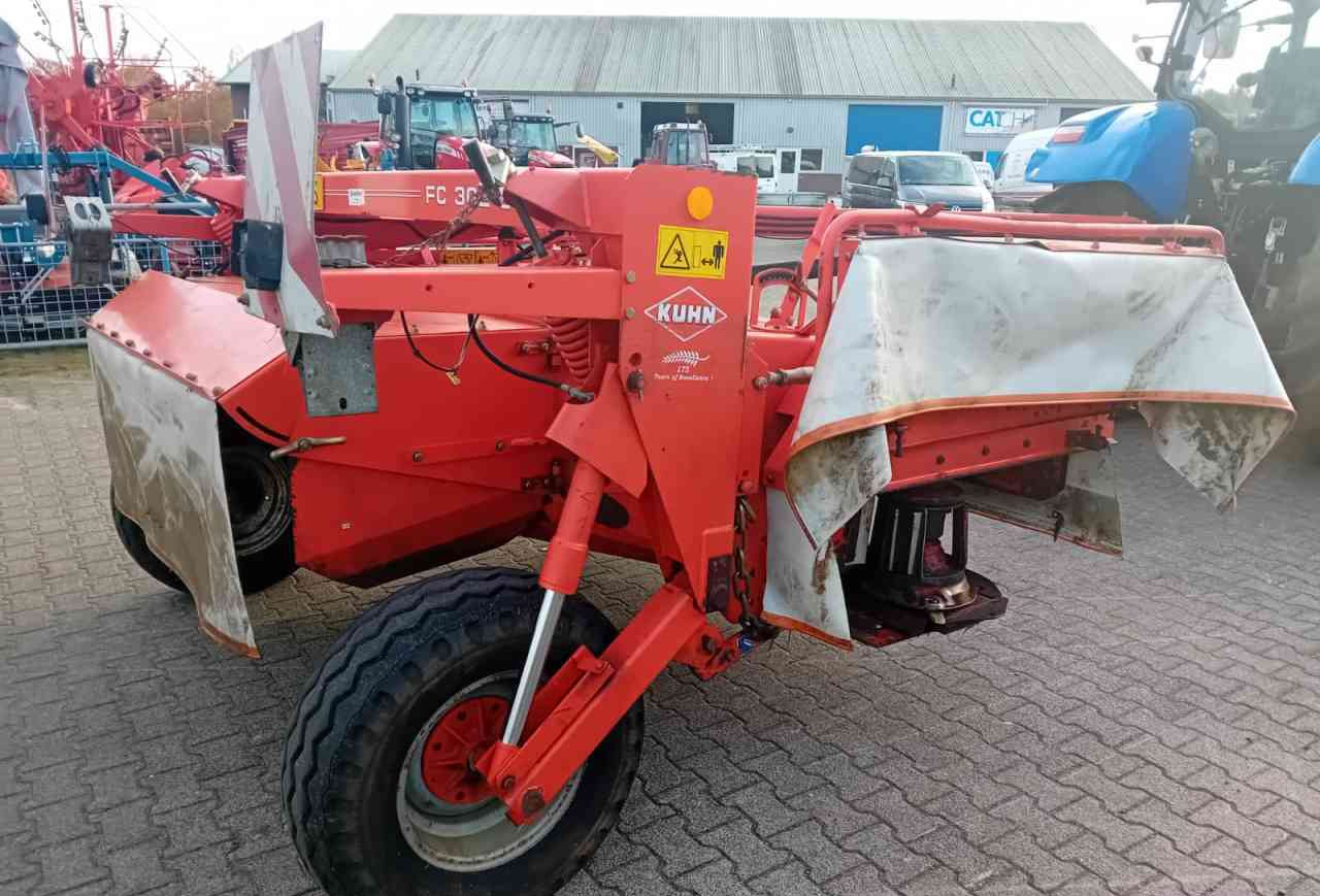Kuhn FC302G getrokken schijvenmaaier *Verkocht/sold* - Kosilica: slika Kuhn FC302G getrokken schijvenmaaier *Verkocht/sold* - Kosilica Kuhn FC302G getrokken schijvenmaaier *Verkocht/sold* - Kosilica: slika Kuhn FC302G getrokken schijvenmaaier *Verkocht/sold* - Kosilica
